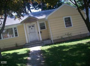 475 S Goldenrod Ave, Bridgeport, CT 06606