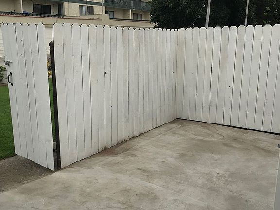 4th image of 2412 Grandview Ave