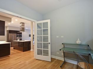 1508 W Huron St #3, Chicago, IL 60642
