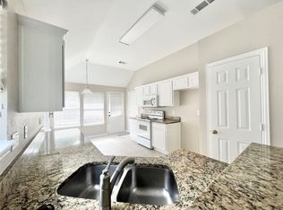 1623 Myrtle Dr, Little Elm, TX 75068