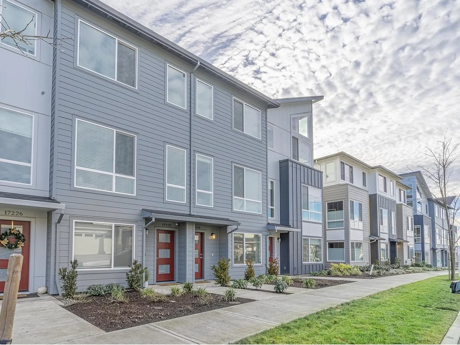 17232 SW Kite Ln — Photo 2
