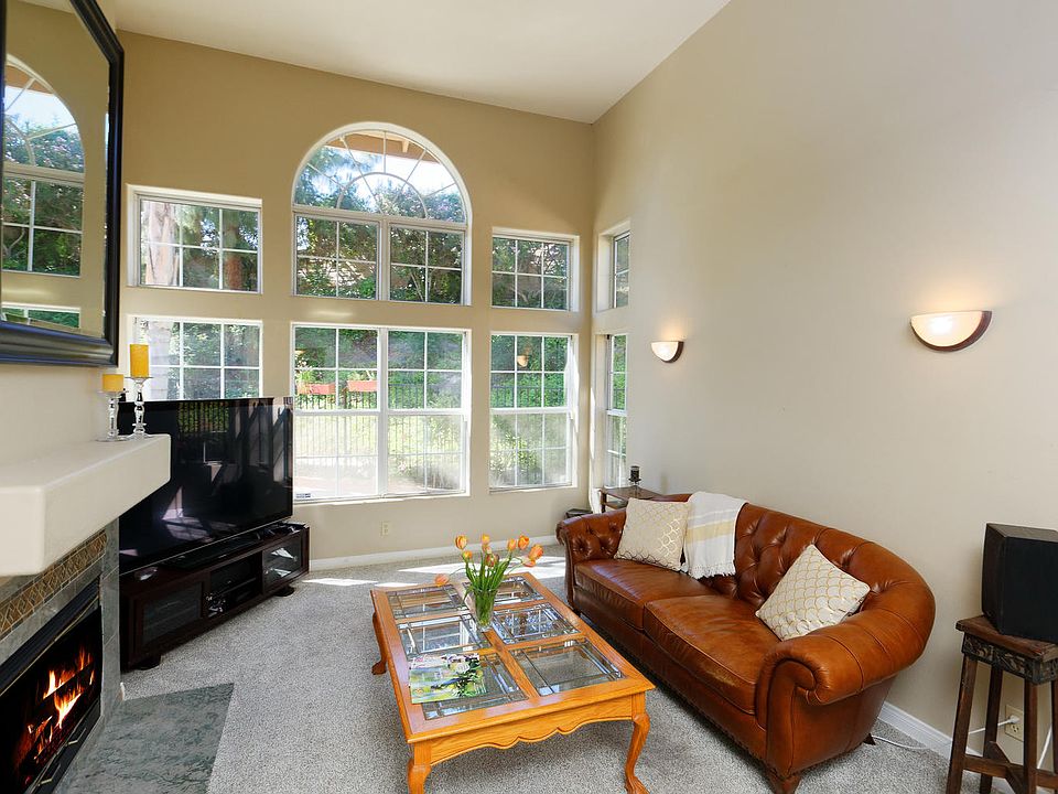 1st image of 1707 Shady Brook Dr