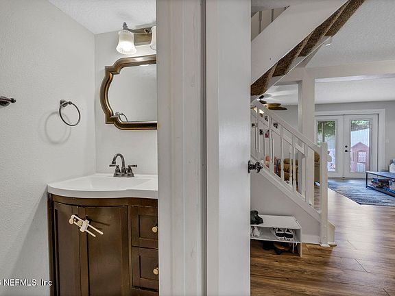 5th image of 7012 PRESTWICK Circle S
