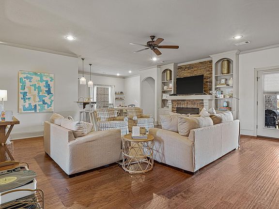 5th image of 3409 Western Gales Dr