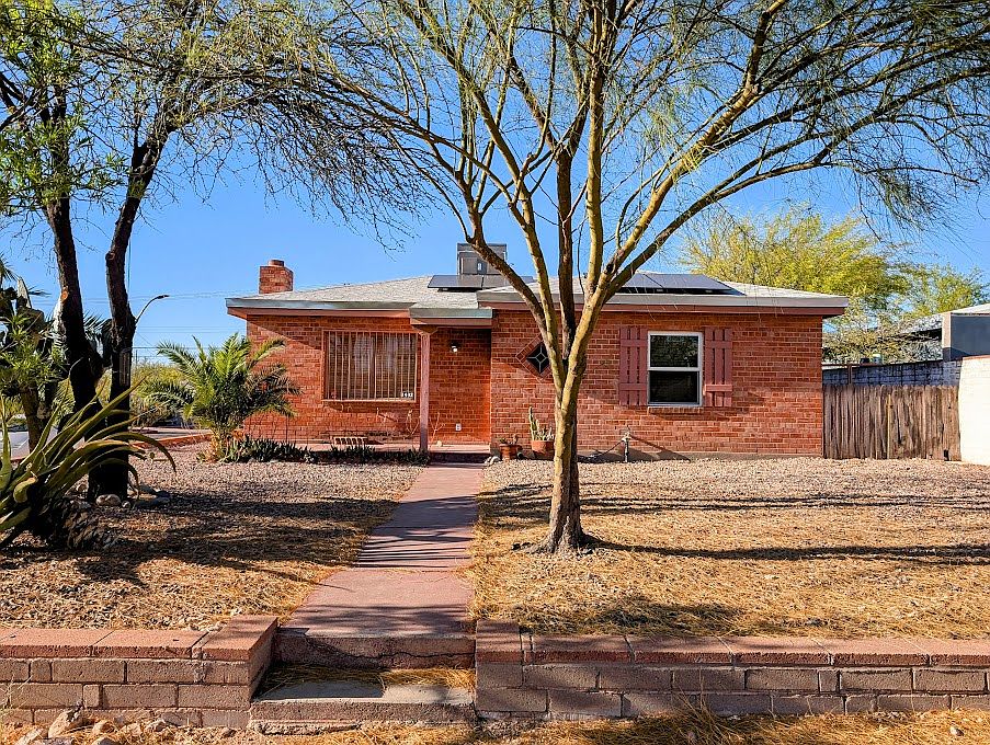 Front of house, Corner lot with mature trees