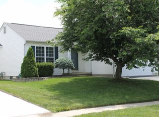 3042 Stonebluff Dr, Columbus, OH 43232