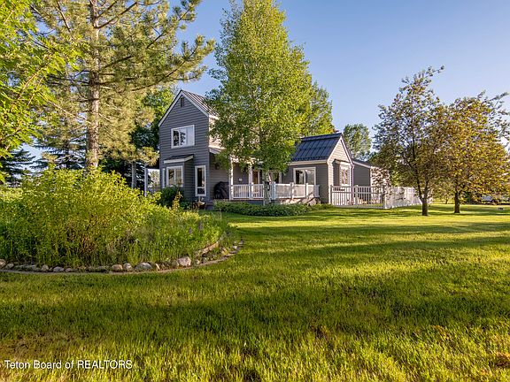 2nd image of 2439 Middle Teton Rd