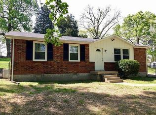 1988 Laura Dr, Clarksville, TN 37042
