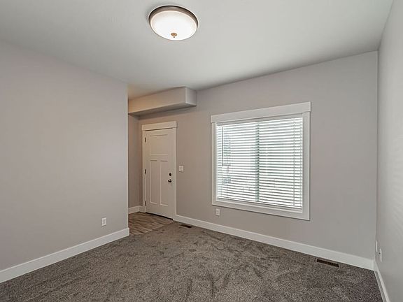 3rd image of 654 S Saturn Ave Unit A