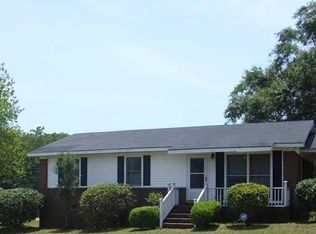 413 Mize St NW, Pelham, GA 31779