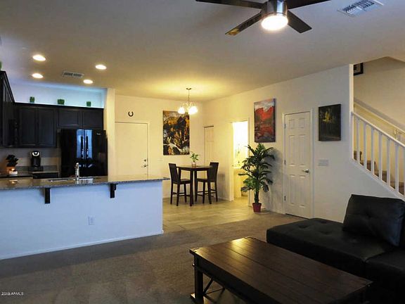 4th image of 125 N Sunvalley Blvd #114