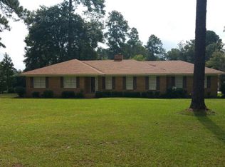 604 S Dogwood Dr, Nashville, GA 31639