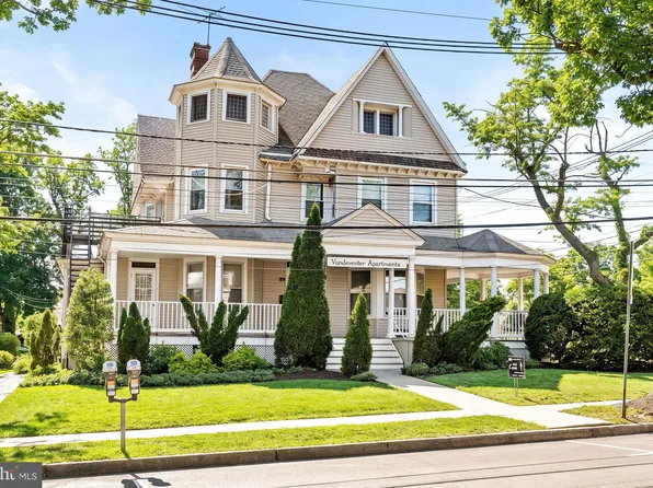 29A Wiggins St #A, Princeton, NJ 08542