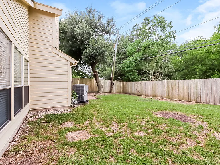 12406 S Garden St — Photo 16