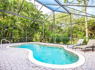 1376 Areca Cv, Naples, FL 34119