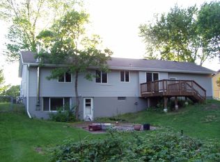 16118 Flagstaff Ave, Rosemount, MN 55068