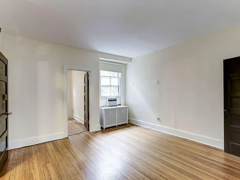 3206 17th St NW — Photo 17