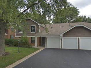 69 Margate Ct UNIT D1, Schaumburg, IL 60193