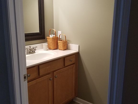 Down stairs 1/2 bathroom