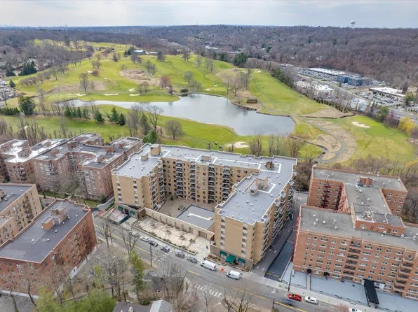 100 E Hartsdale Avenue #TJE, Hartsdale, NY 10530