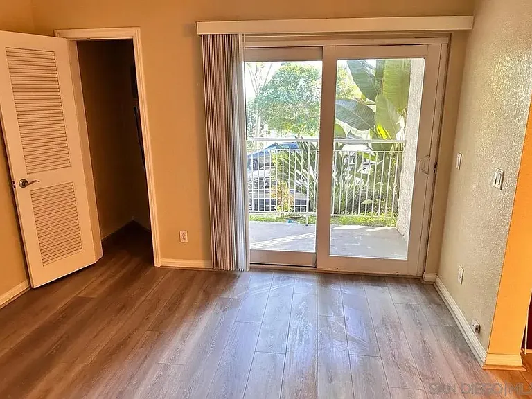 5252 Orange Ave #103 — Photo 12