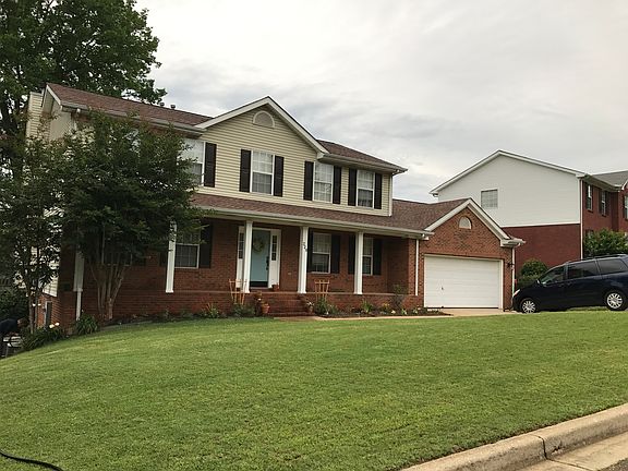 3rd image of 329 Bradford Farms Dr