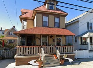 216 W Glenwood Ave, Wildwood, NJ 08260