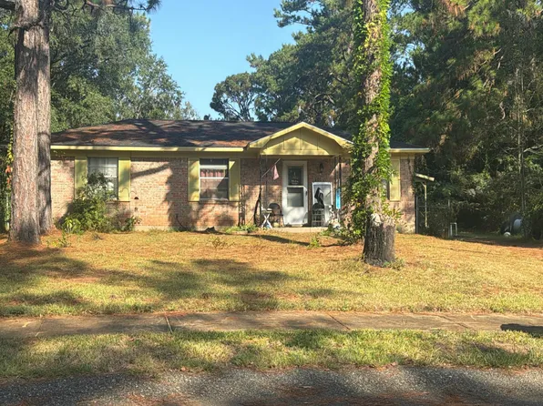713 Cedar Dr, Daphne, AL 36526