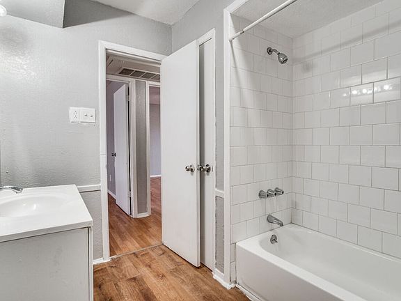 4th image of 14000 Esperanza Rd #180e1042a