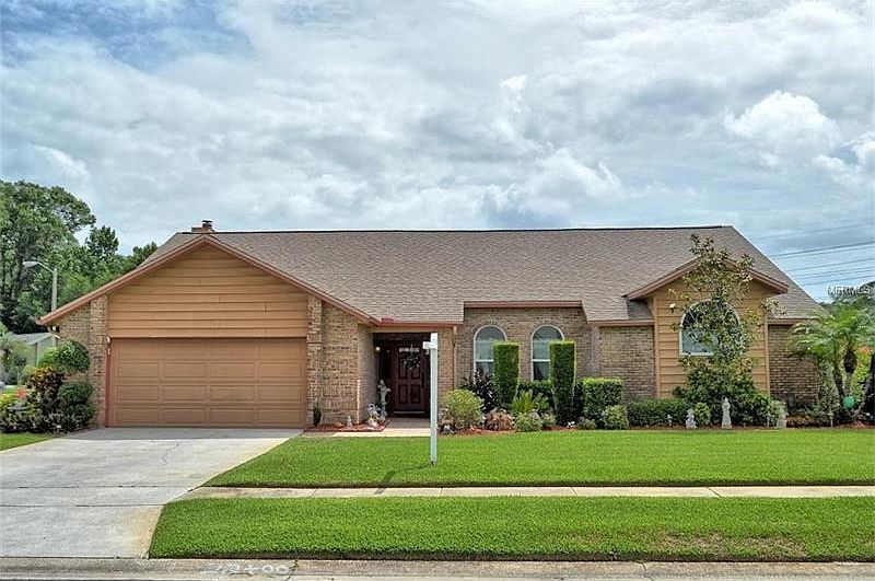 1st image of 757 Silverwood Dr