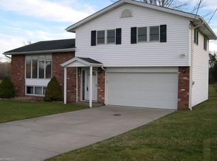 36160 Bainbridge Rd, Solon, OH 44139