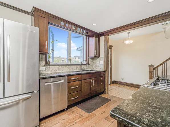 11 Bayview Place image 9 of 33