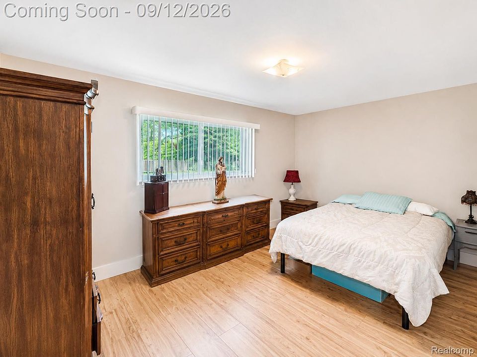 34398 Greentrees Rd, photo 13