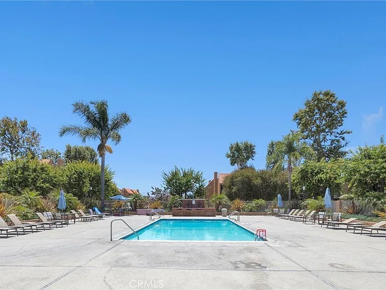 6600 Warner Ave — Photo 19
