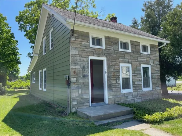 20 Harvey Street, Hyde Park, NY 12538