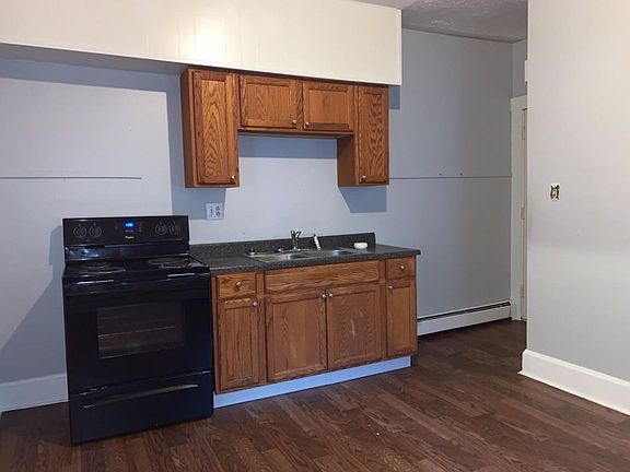 4th image of 2504 North Ave