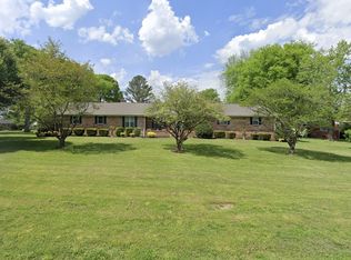832 Kathy Cir, Gallatin, TN 37066