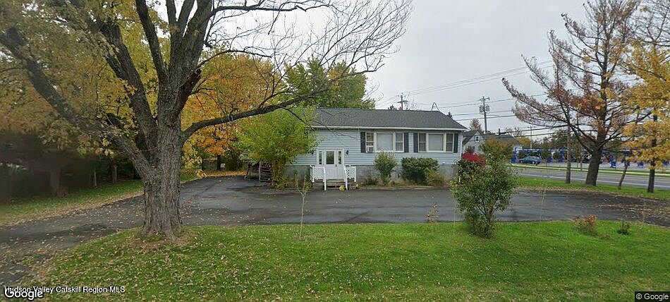 1st image of 4 Delaware Avenue