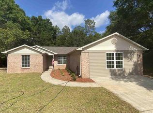 5224 Saints Ln, Milton, FL 32570