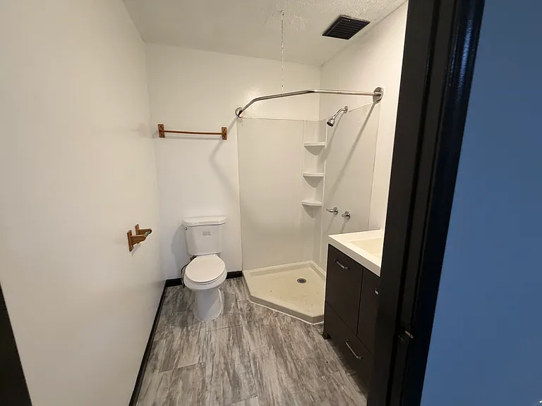 495 Emerson St #1 — Photo 4