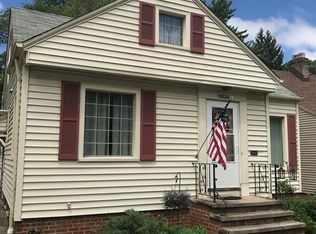 15026 Rosemary Ave, Cleveland, OH 44111