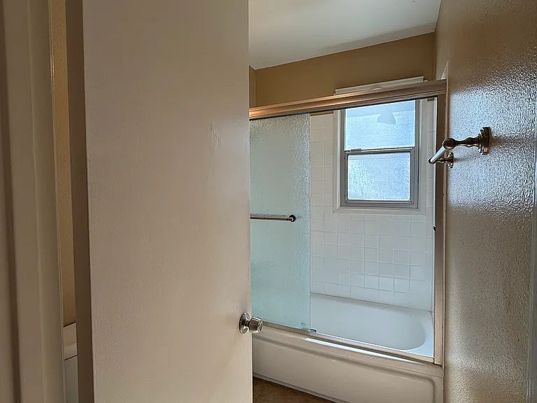 2307 Lupin St #A — Photo 13