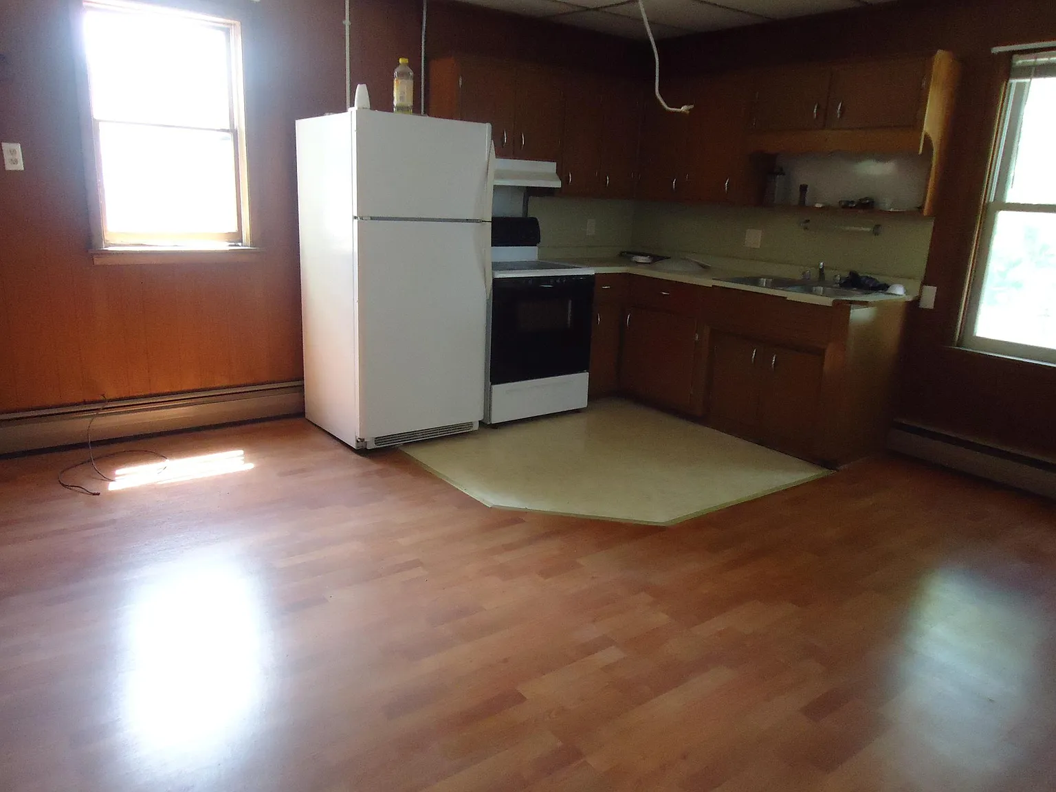 1 bed, 900 sqft, $650 — Photo 4