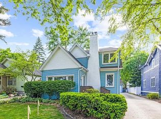 1248 Edgewood Ave, Birmingham, MI 48009