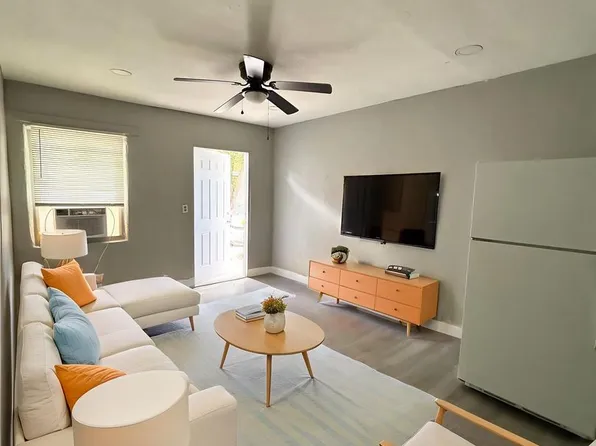 424 N Charles St #7, Daytona Beach, FL 32114