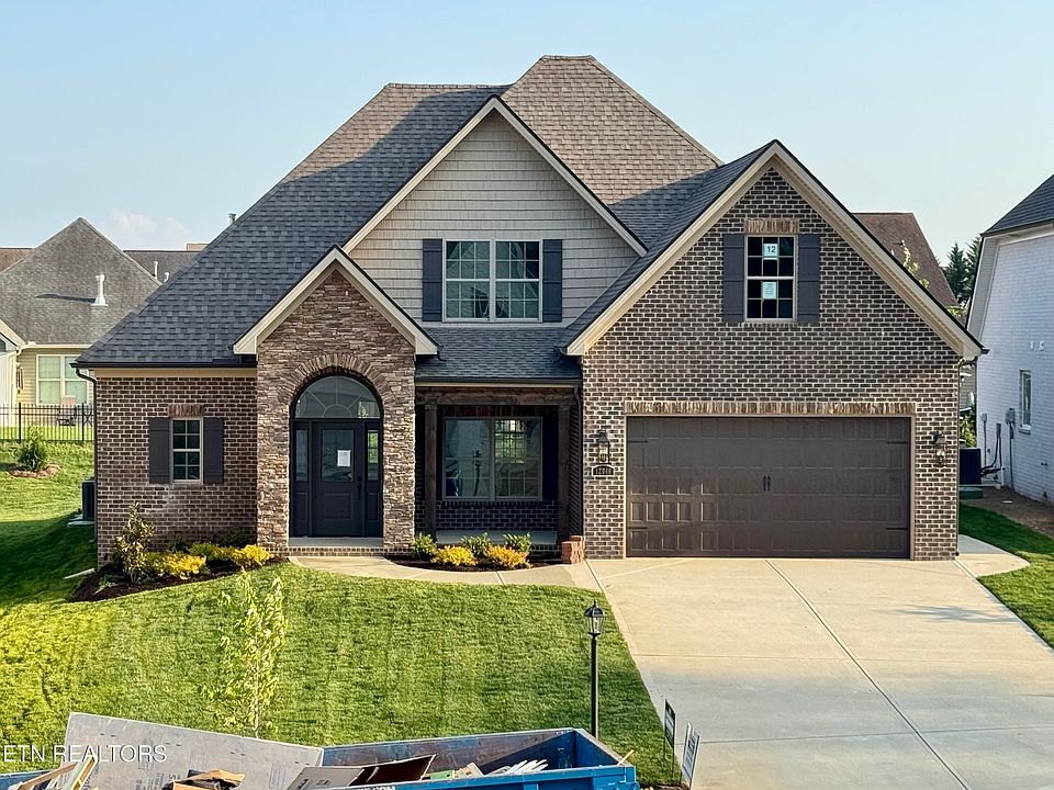 1st image of 12046 Avery Woods Ln