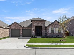 1322 Parkdale St, Forney, TX 75126