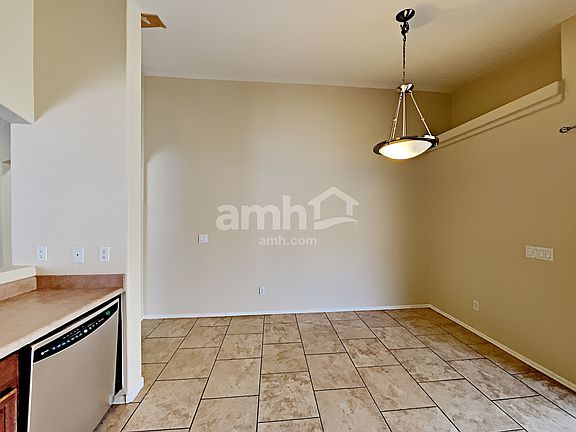 5th image of 10111 E Crescent Ave