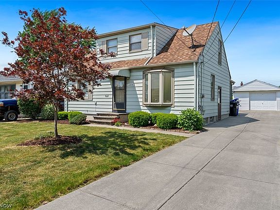 3rd image of 16034 Bowfin Blvd