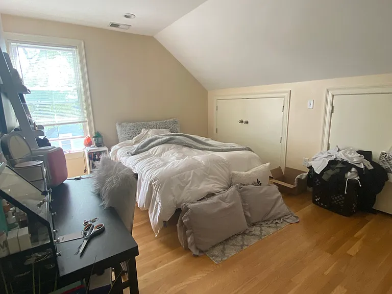 11 Sparhawk St #13 — Photo 10